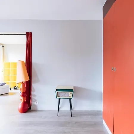 Exuberant 1bd Near Canal Saint-martin! Daire